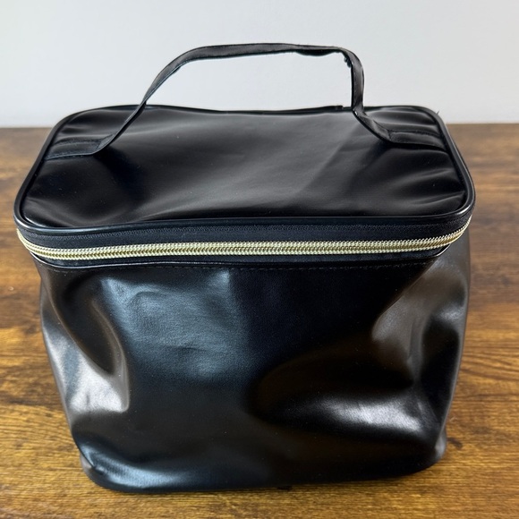 Black Leather Men's Bag - Picture 1 of 8